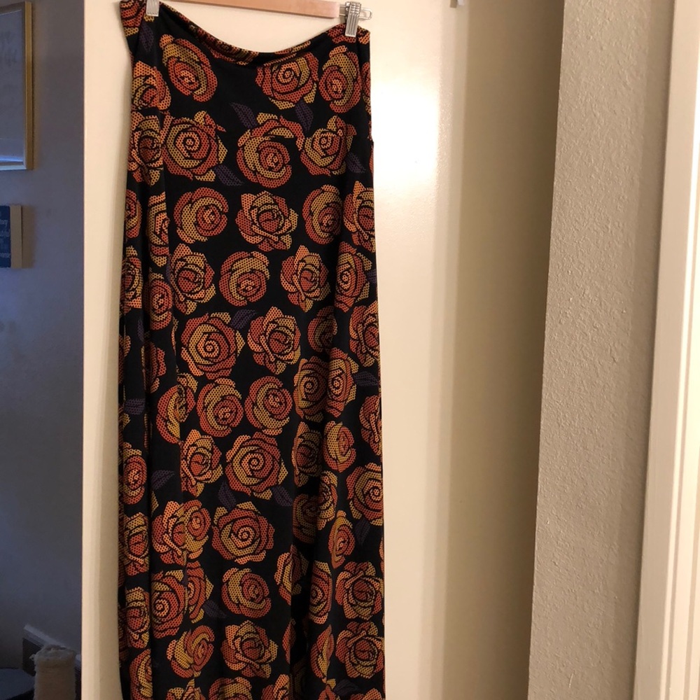 Lularoe Disney roses maxi skirt. m